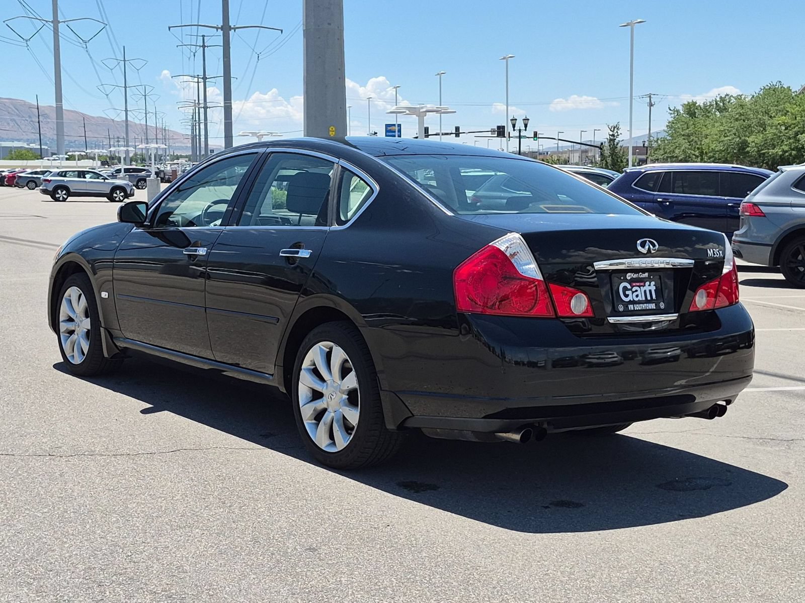Used 2007 INFINITI M35 x w/ Technology Pkg AWD/4WD image 5