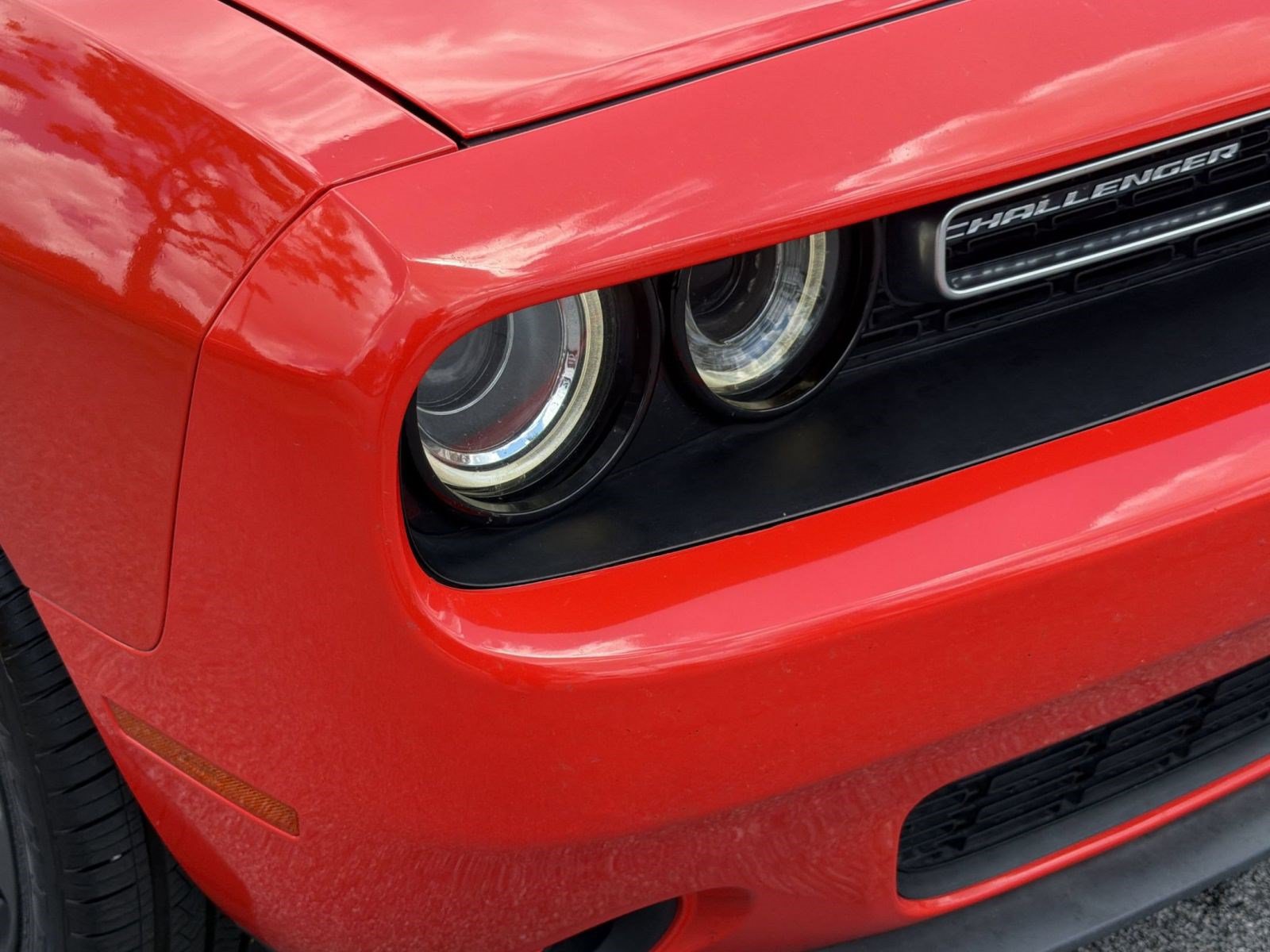 Used 2016 Dodge Challenger SXT w/ Super Sport Group (SS/T) RWD image 10