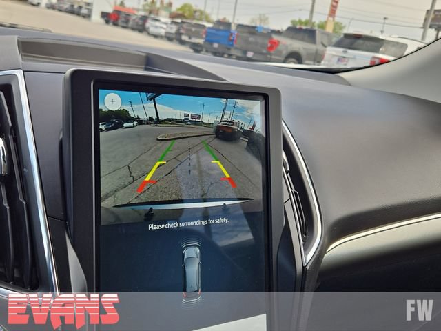 Used 2024 Ford Edge Titanium AWD/4WD image 8