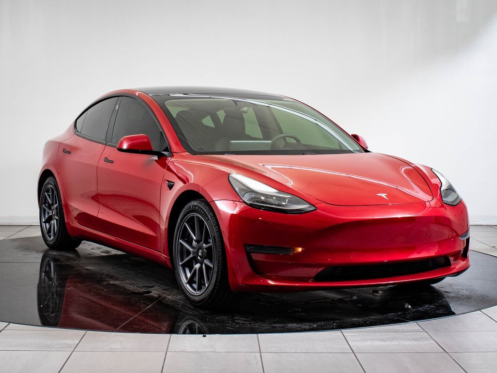 Used 2021 Tesla Model 3 Standard Range Plus image 5