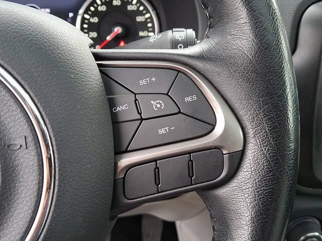 Used 2020 Jeep Renegade Limited w/ Safety and Security Group AWD/4WD image 34