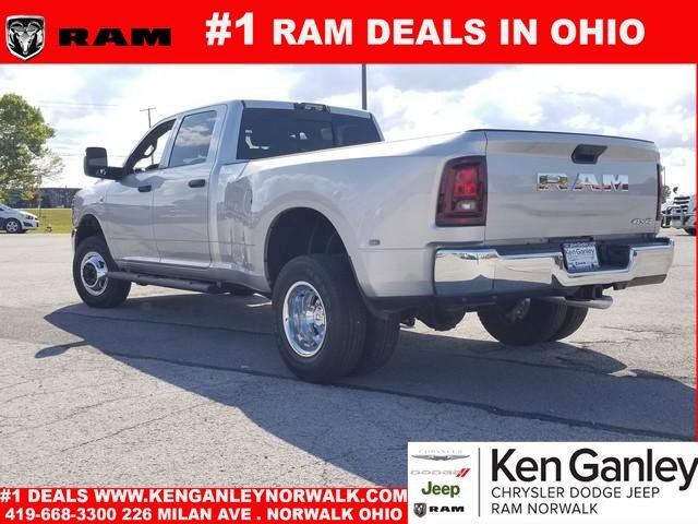 New 2026 RAM 3500 Tradesman image 8