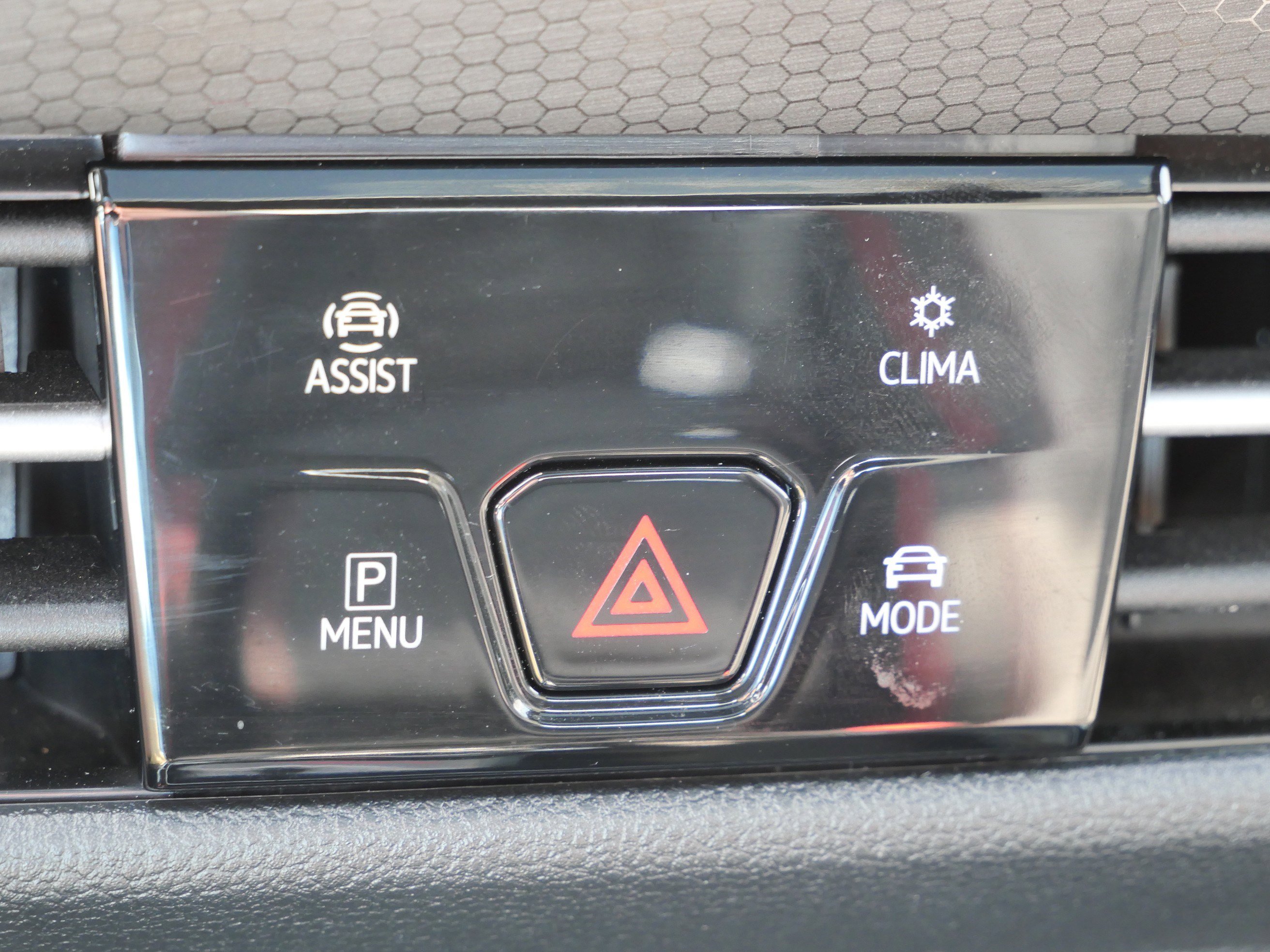 Certified 2023 Volkswagen GTI Autobahn FWD image 29