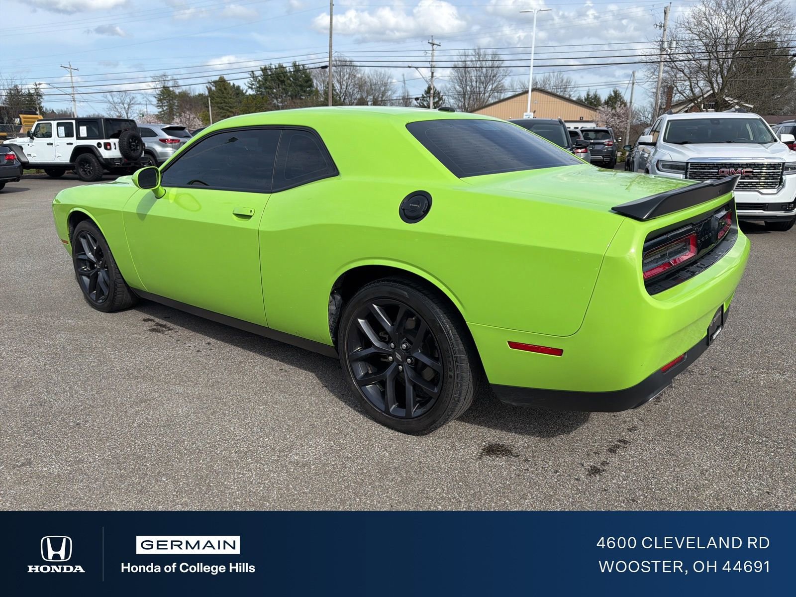 Used 2023 Dodge Challenger SXT w/ Blacktop Package RWD image 9