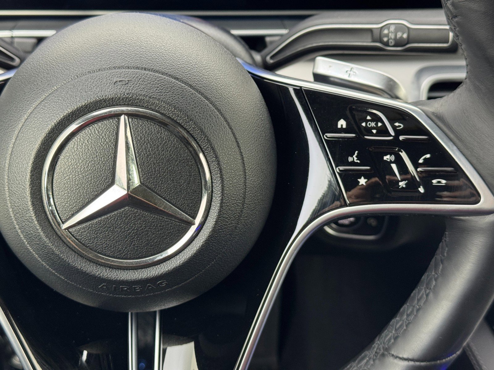 Used 2024 Mercedes-Benz GLS 450 4MATIC image 24