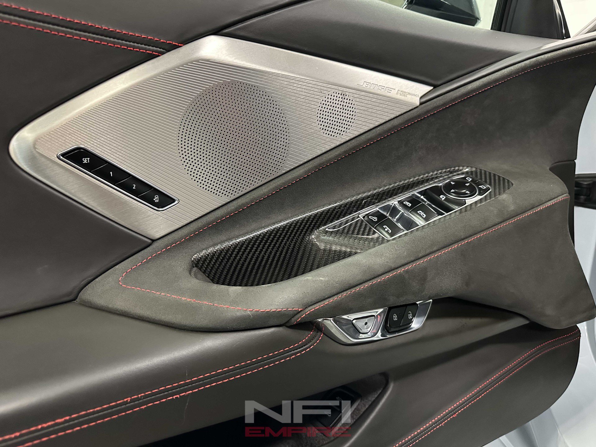 Used 2021 Chevrolet Corvette Stingray Premium Conv w/ Z51 Performance Package RWD image 33