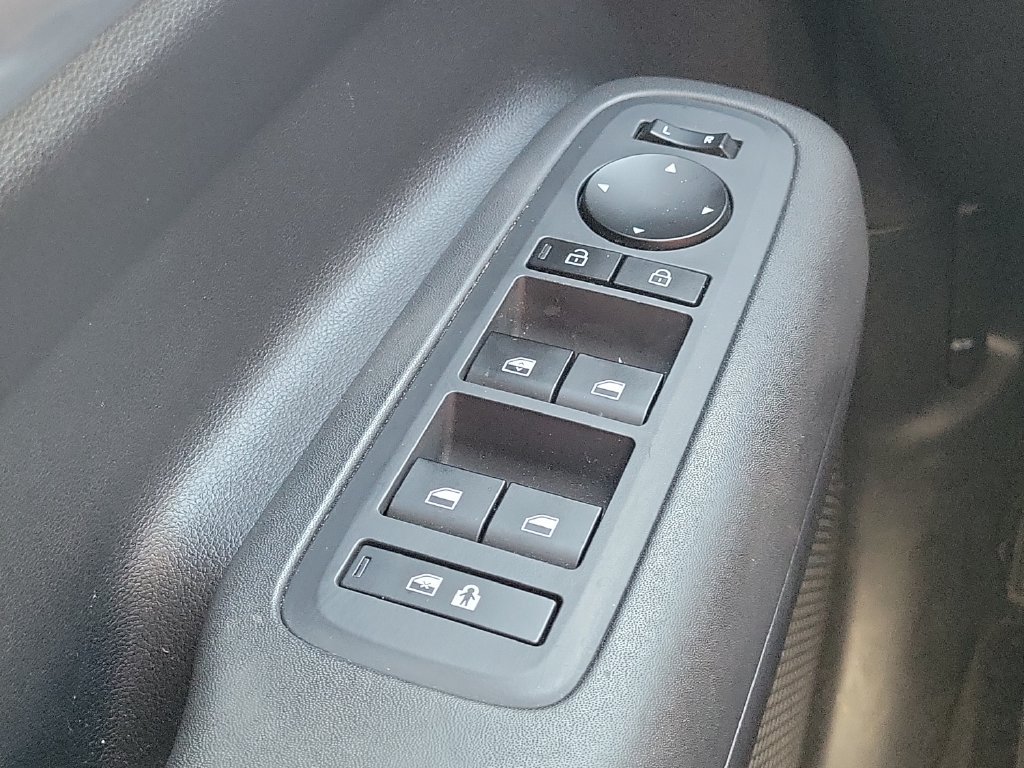 Used 2024 Hyundai Santa Fe SE FWD image 19