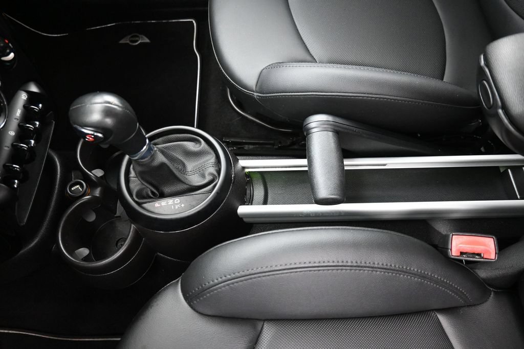 Used 2014 MINI Cooper Countryman S FWD image 19