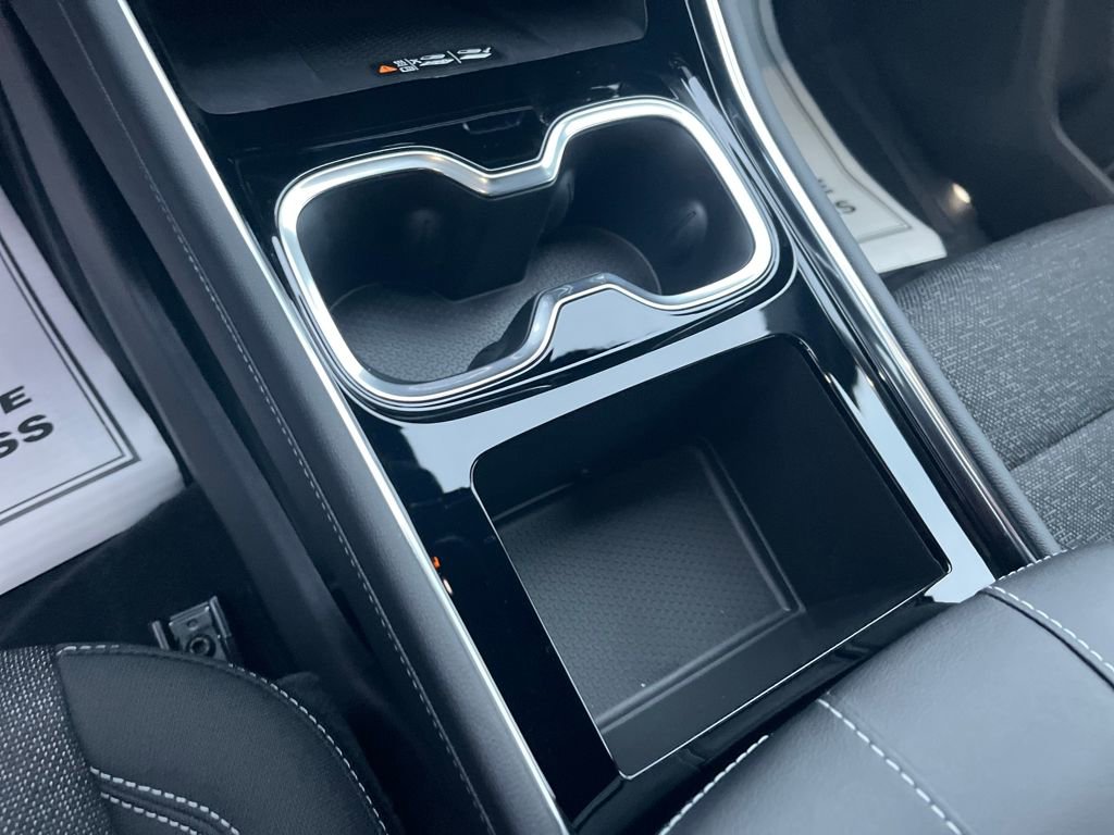 New 2026 Chevrolet Traverse LT image 16