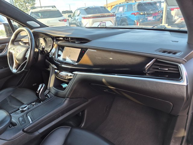 Used 2021 Cadillac XT6 Premium Luxury w/ Platinum Package AWD/4WD image 21
