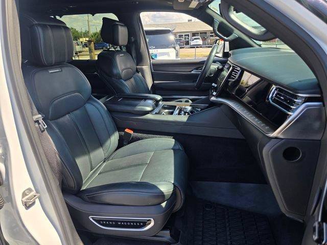 Used 2022 Jeep Grand Wagoneer Series I AWD/4WD image 19