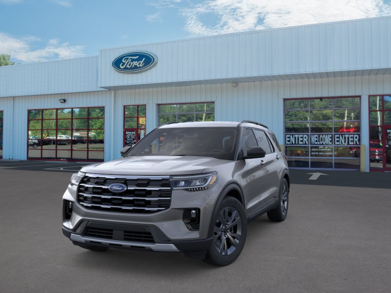 Used 2026 Ford Explorer Active w/ Active Comfort Package AWD/4WD image 2