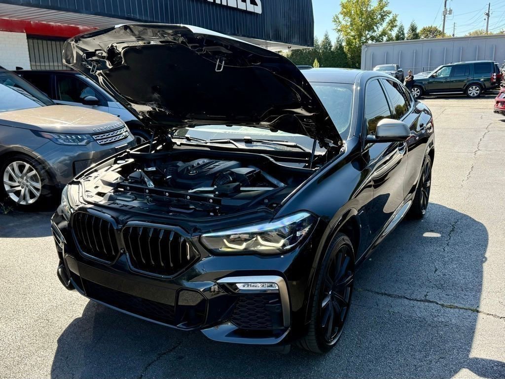 Used 2021 BMW X6 M50i w/ Premium Package image 5