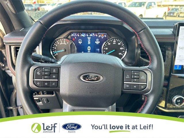 Used 2023 Ford Expedition Limited image 15