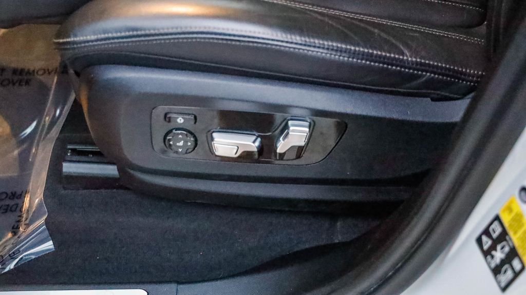 Used 2023 BMW X7 xDrive40i image 26