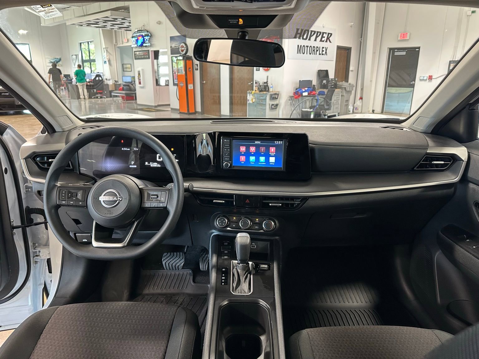 Used 2025 Nissan Kicks S image 14