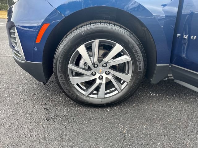 Used 2023 Chevrolet Equinox Premier AWD/4WD image 31