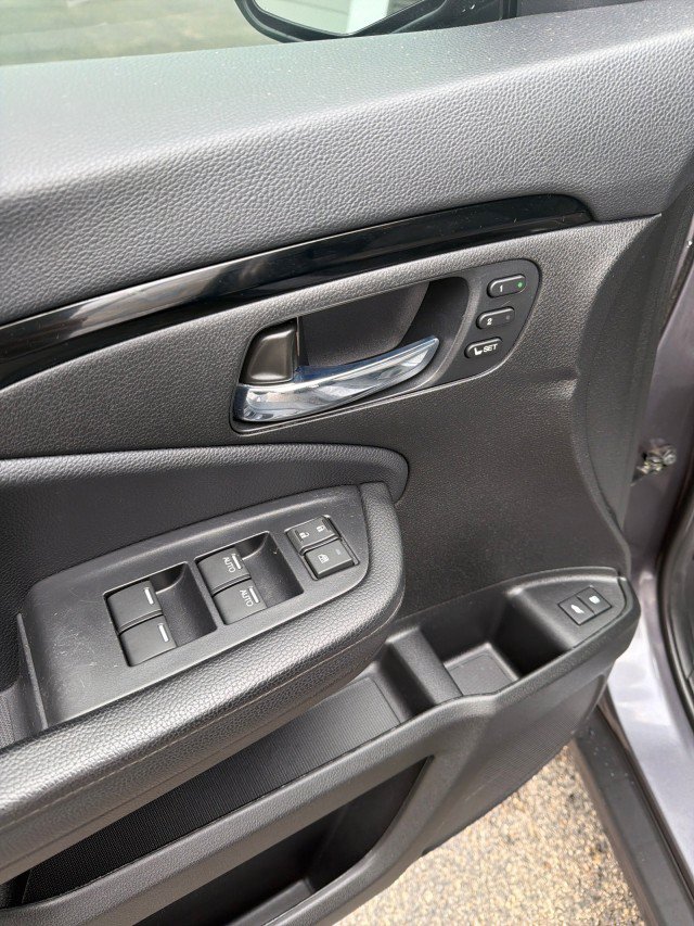 Used 2021 Honda Passport Touring image 11
