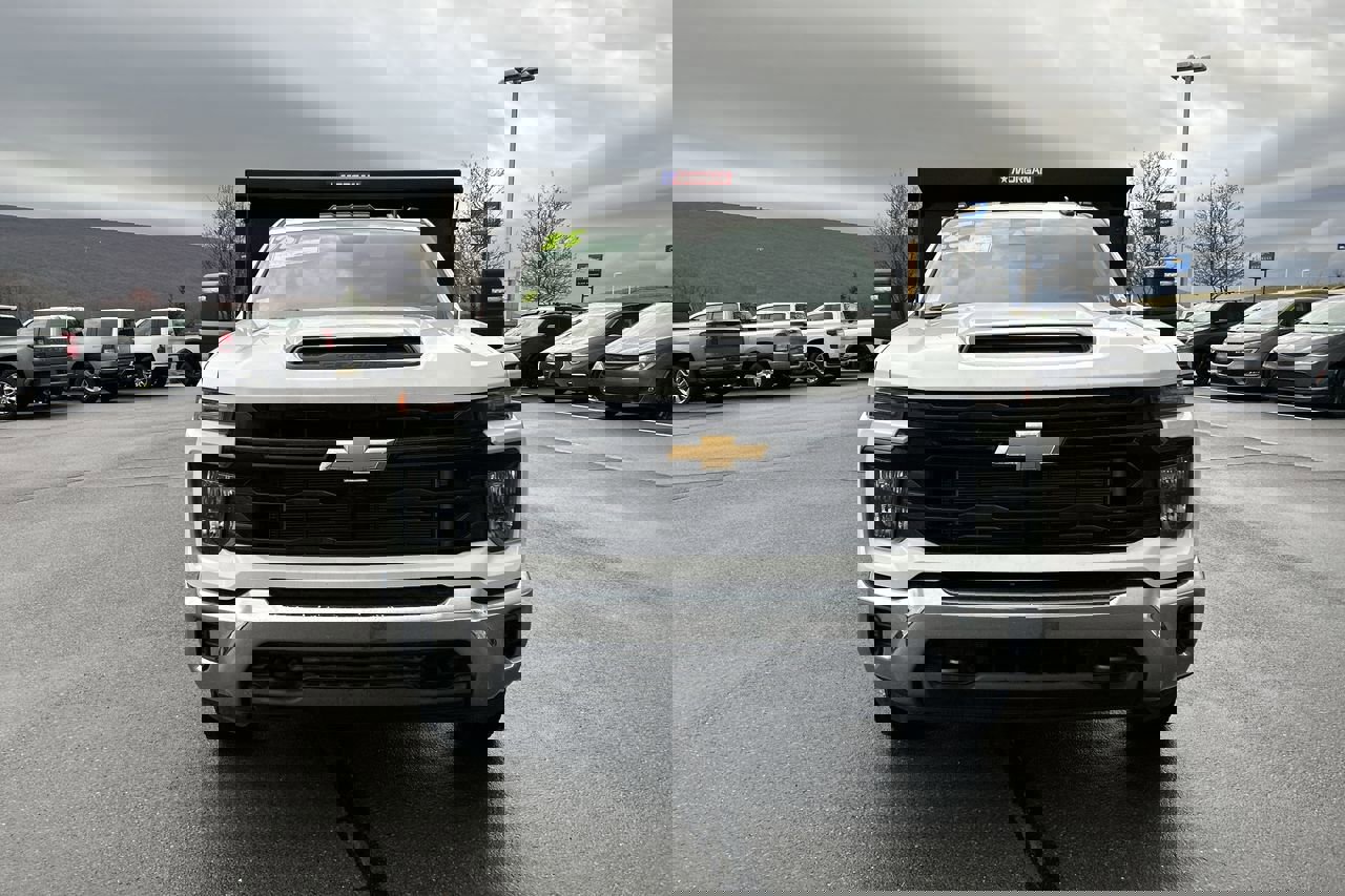 New 2025 Chevrolet Silverado 3500 W/T w/ WT Convenience Package video 2