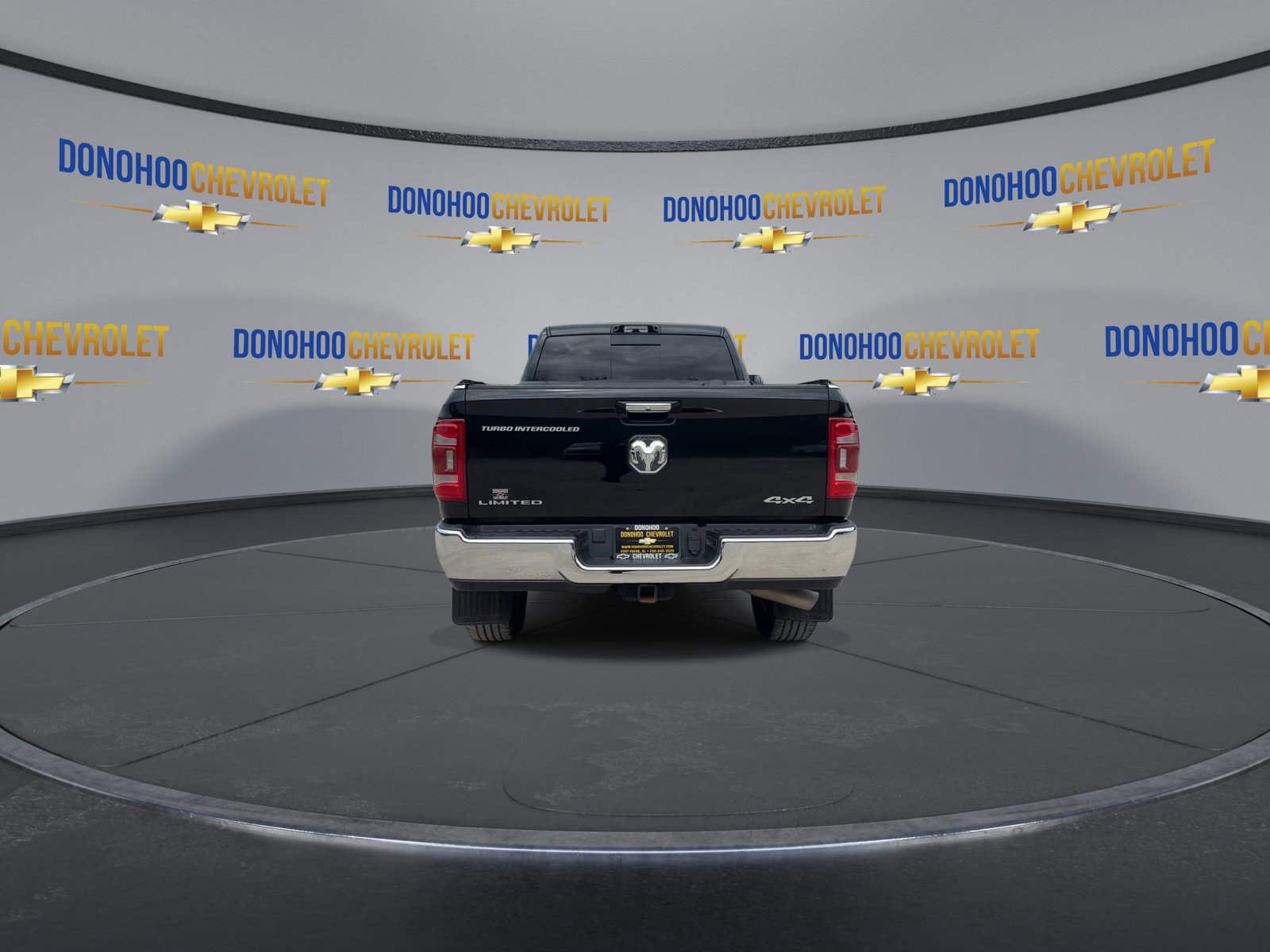 Used 2022 RAM 3500 Limited image 10