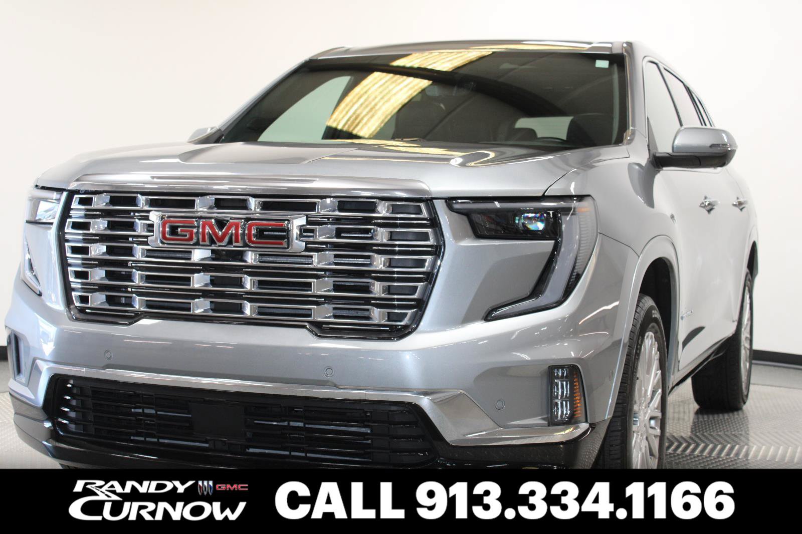 Used 2026 GMC Acadia Denali w/ Super Cruise Package AWD/4WD image 1