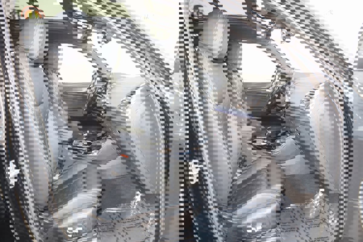 Used 2023 BMW X4 M40i w/ Premium Package image 13