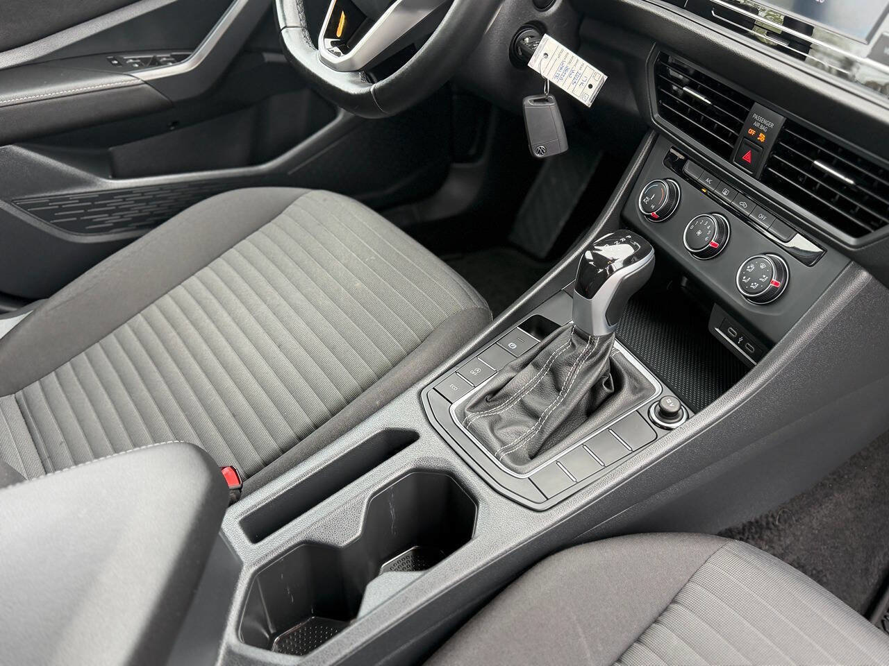 Used 2023 Volkswagen Jetta S image 75