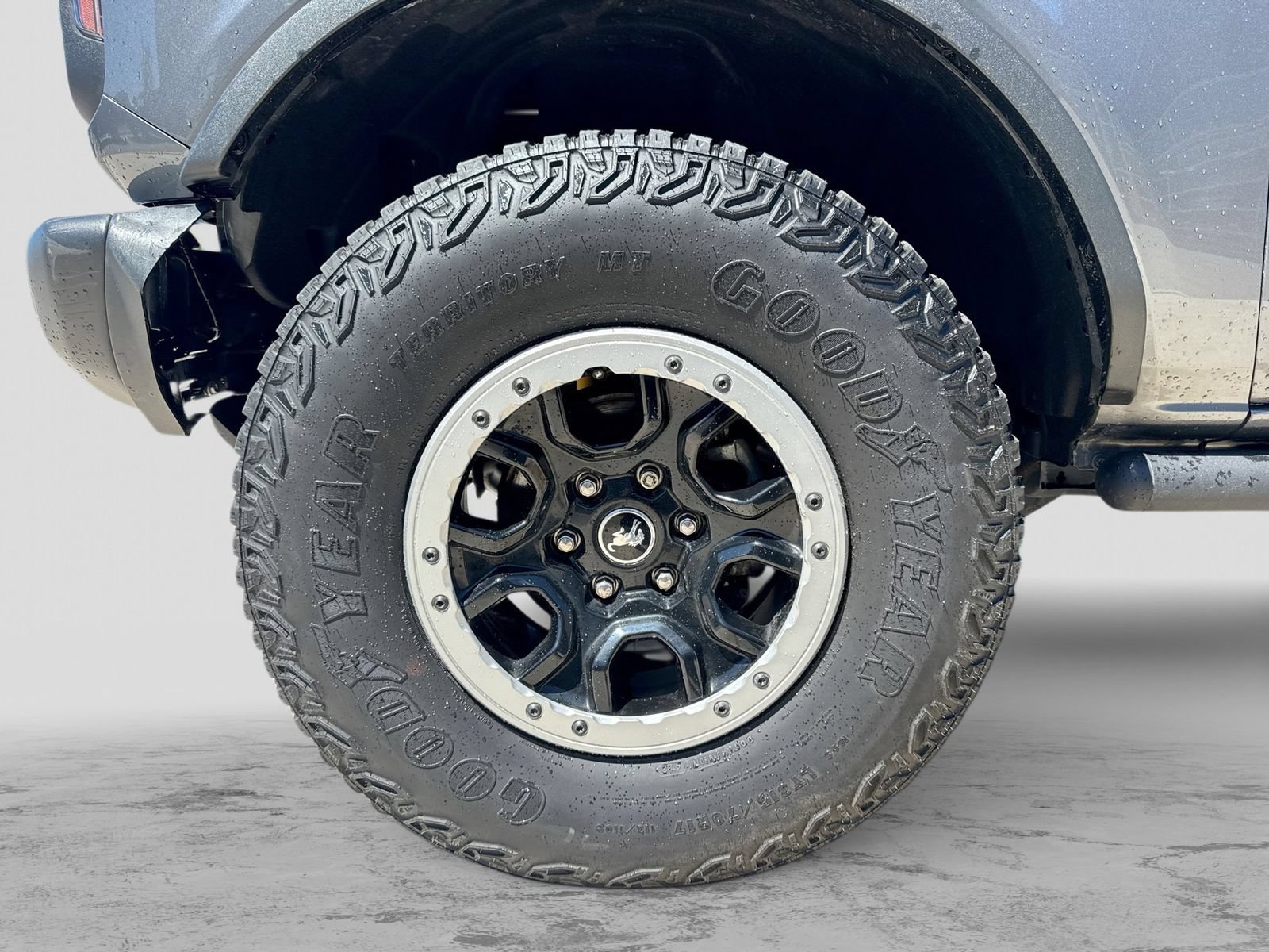 Certified 2022 Ford Bronco Black Diamond w/ Sasquatch Package AWD/4WD image 18