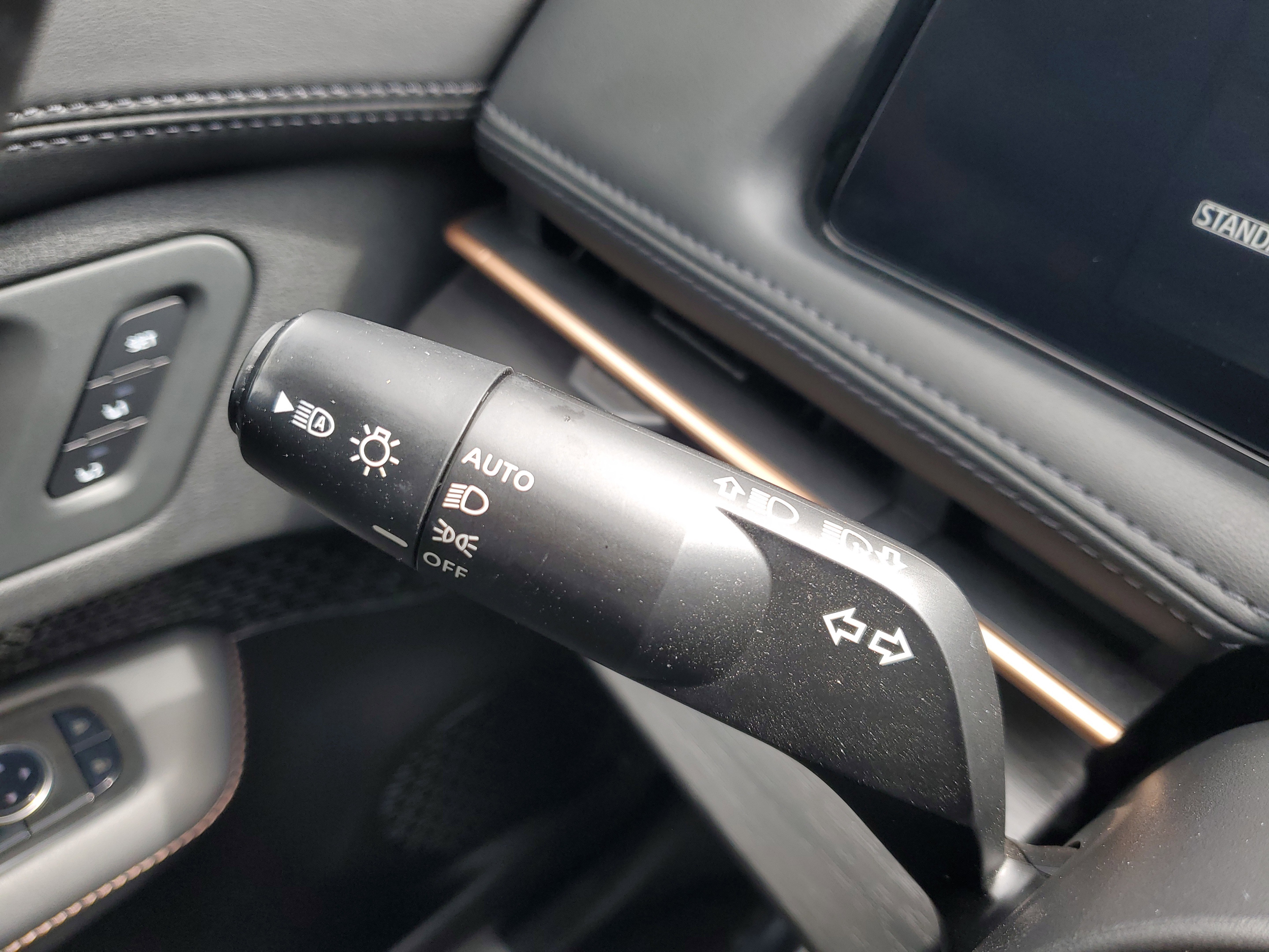 Certified 2023 Nissan Ariya AWD image 20