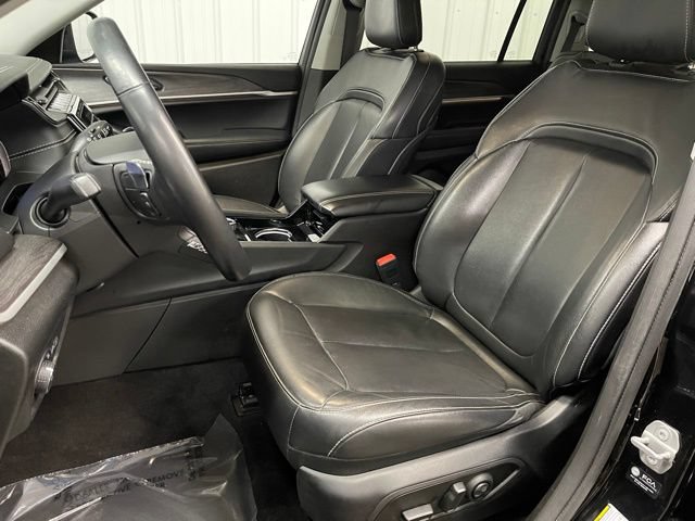 Used 2021 Jeep Grand Cherokee L Limited AWD/4WD image 17