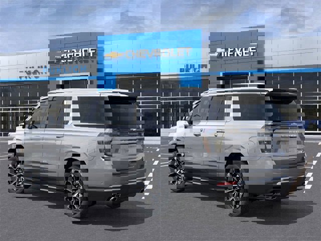 New 2026 Chevrolet Suburban High Country image 3