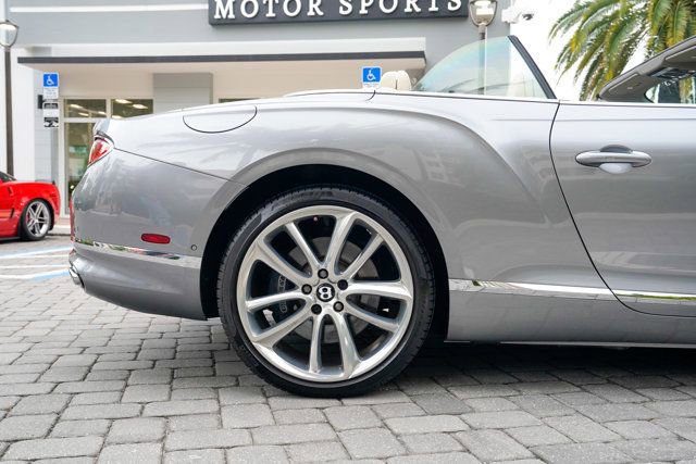 Used 2021 Bentley Continental GT Mulliner image 31