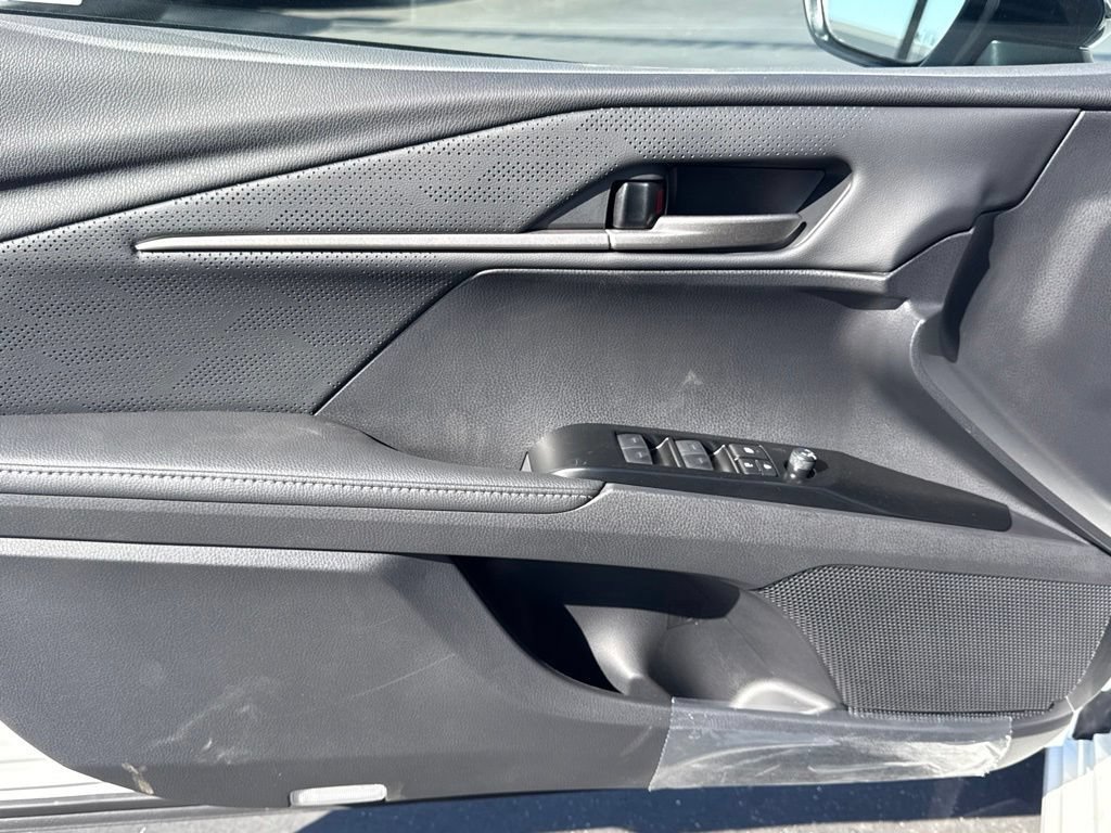 New 2026 Toyota Camry XSE FWD image 17