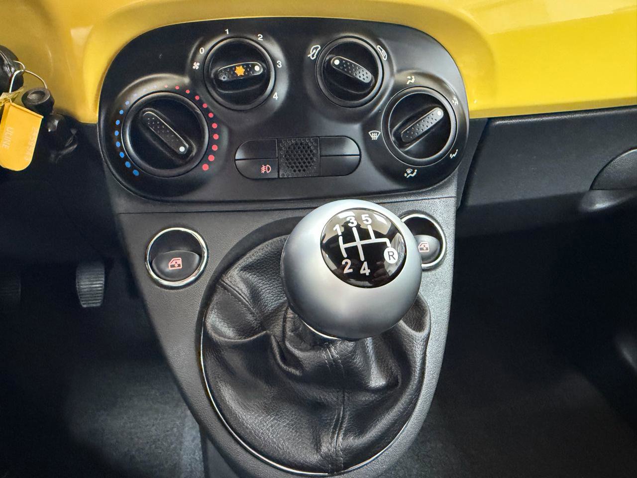 Used 2013 FIAT 500 Sport image 22