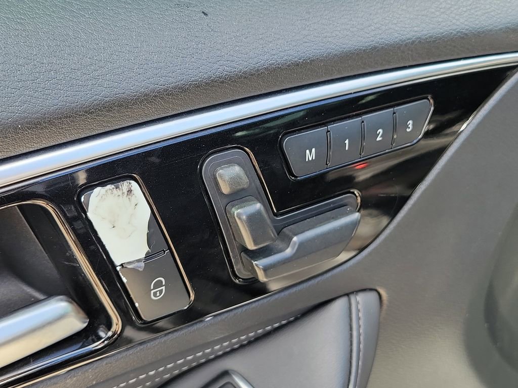 Used 2019 INFINITI QX30 image 20