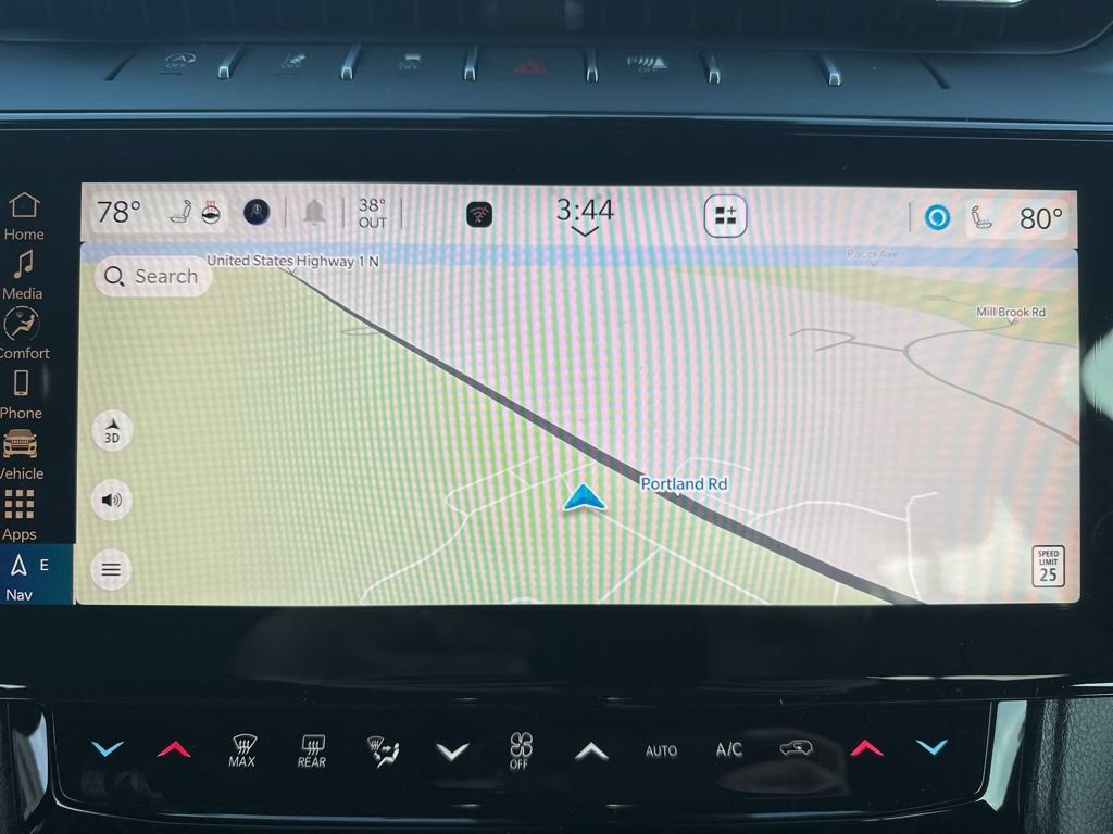 New 2026 Jeep Grand Cherokee Altitude AWD/4WD image 23
