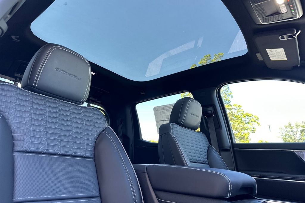 New 2025 GMC Sierra EV Denali AWD/4WD image 14