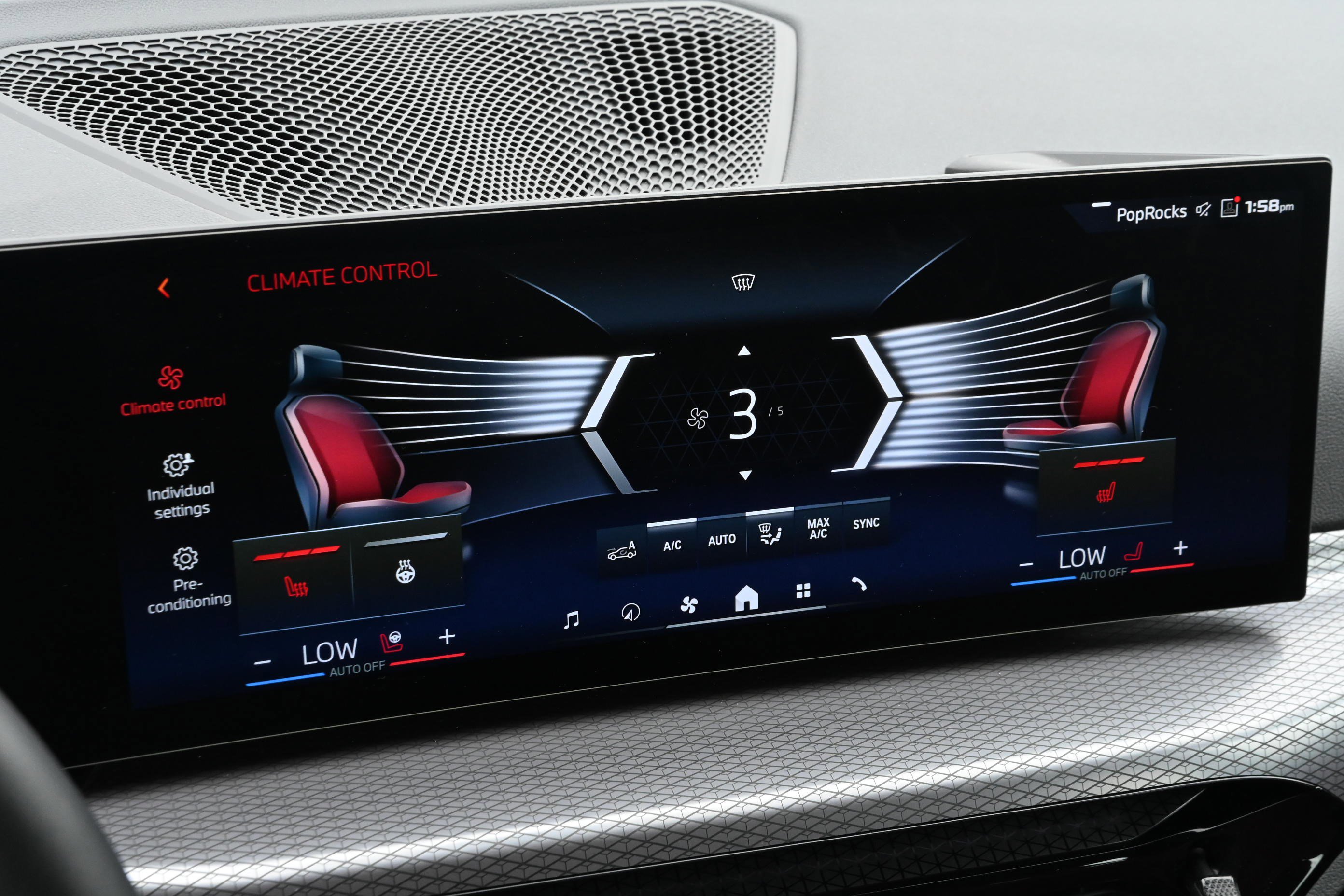 Certified 2025 BMW M440i image 18