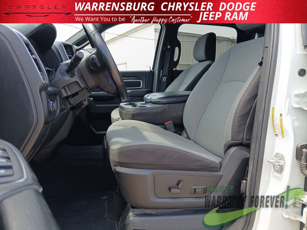 Used 2024 RAM 2500 Big Horn AWD/4WD image 13