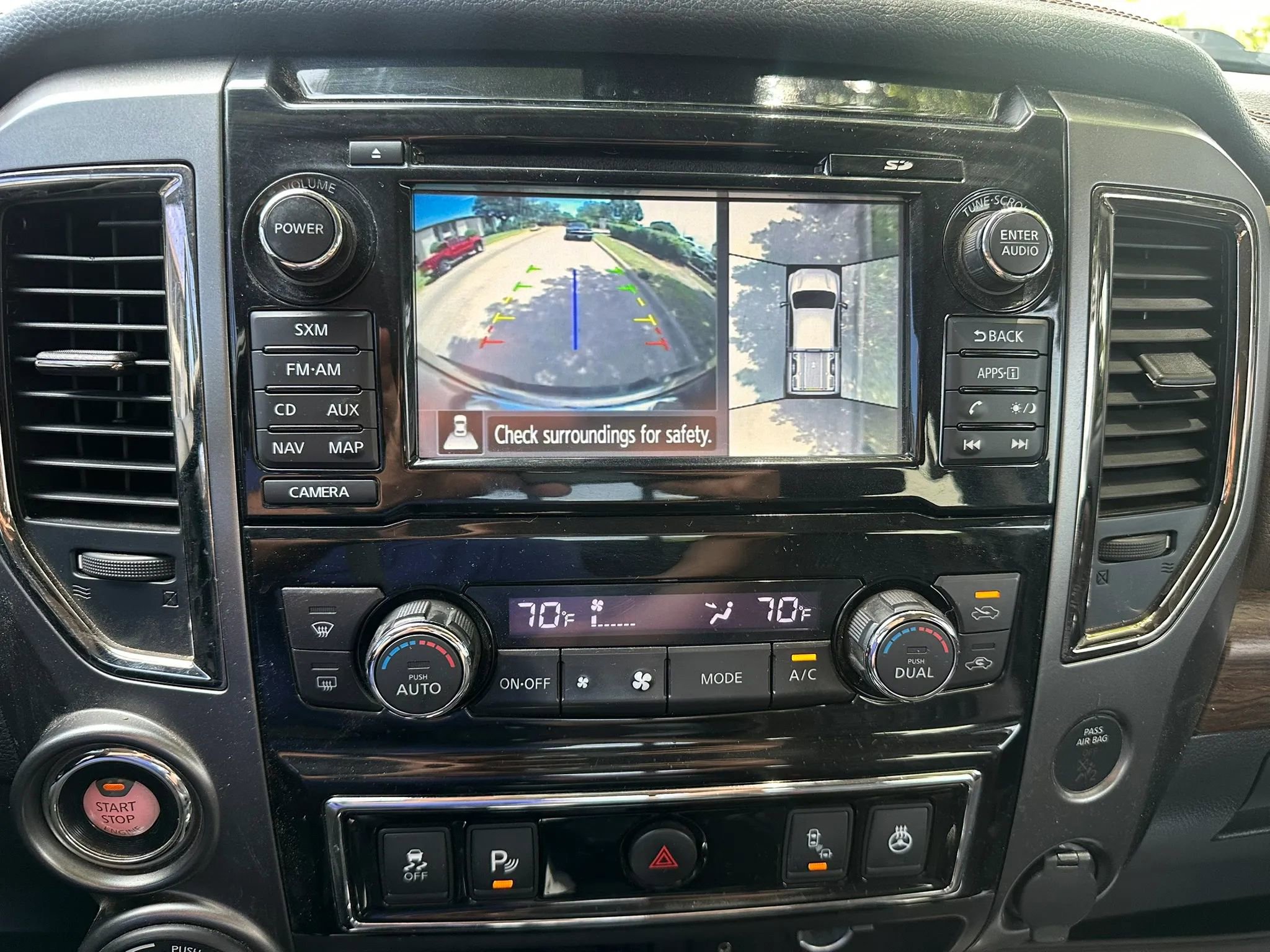 Used 2017 Nissan Titan Platinum Reserve AWD/4WD image 10