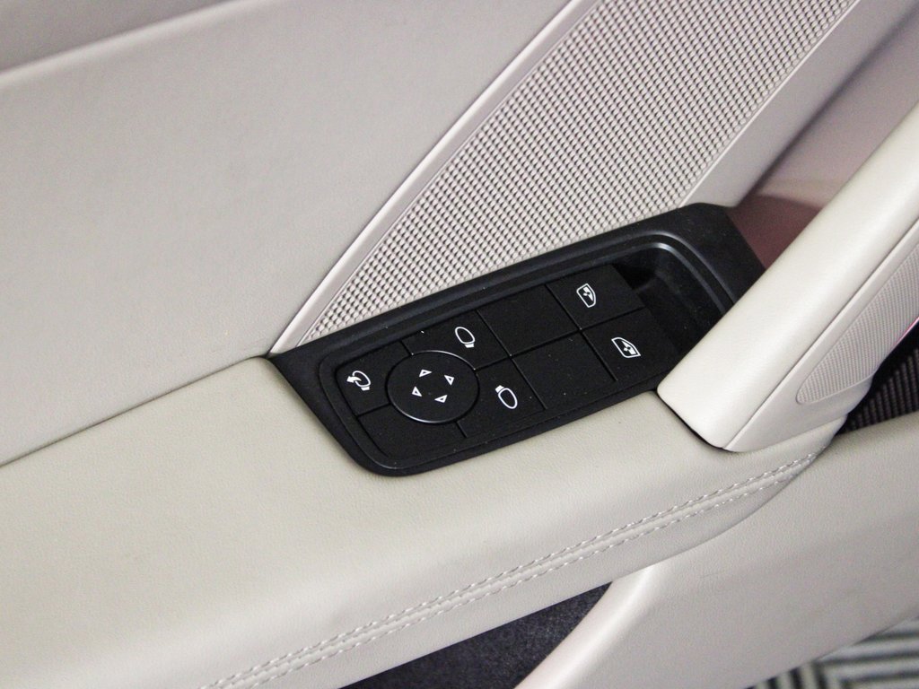 Used 2025 Porsche 911 Carrera 4 GTS image 17