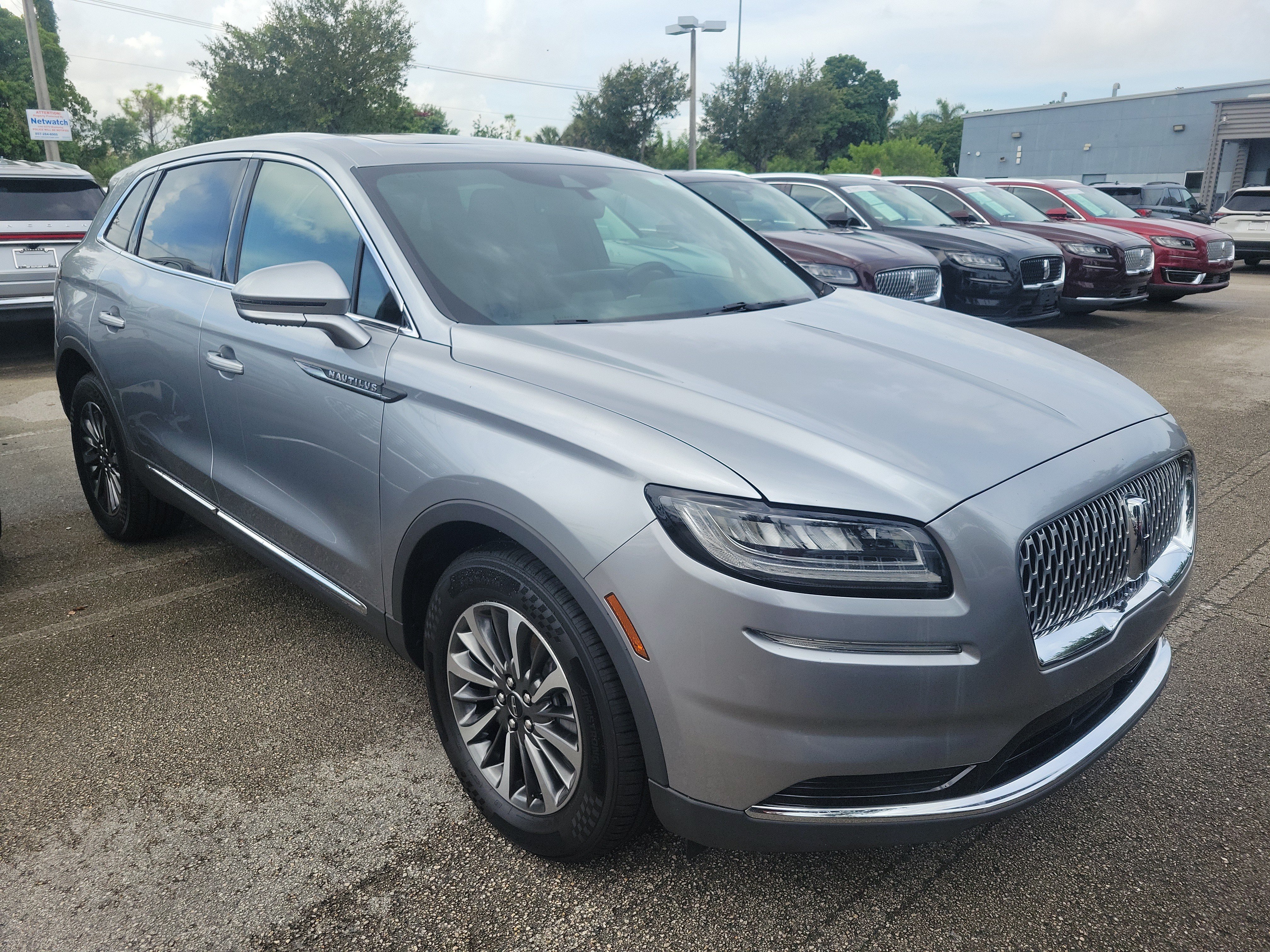 Certified 2023 Lincoln Nautilus Reserve AWD/4WD image 23