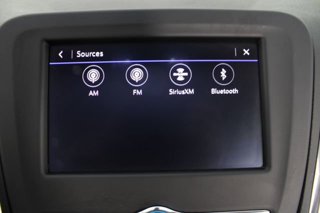 Used 2024 Chevrolet Equinox LT w/ LPO, Cargo Package image 5