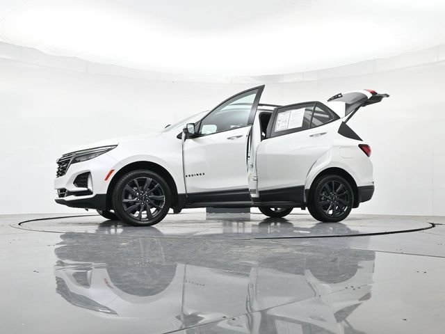 Used 2022 Chevrolet Equinox RS w/ RS Leather Package AWD/4WD image 58