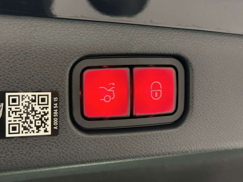 New 2026 Mercedes-Benz E 350 Sedan image 33