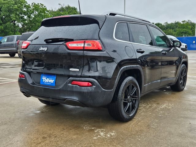 Used 2015 Jeep Cherokee Latitude FWD image 4