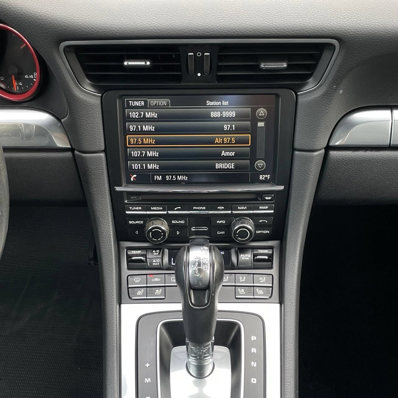 Used 2014 Porsche 911 Carrera 4S AWD/4WD image 21