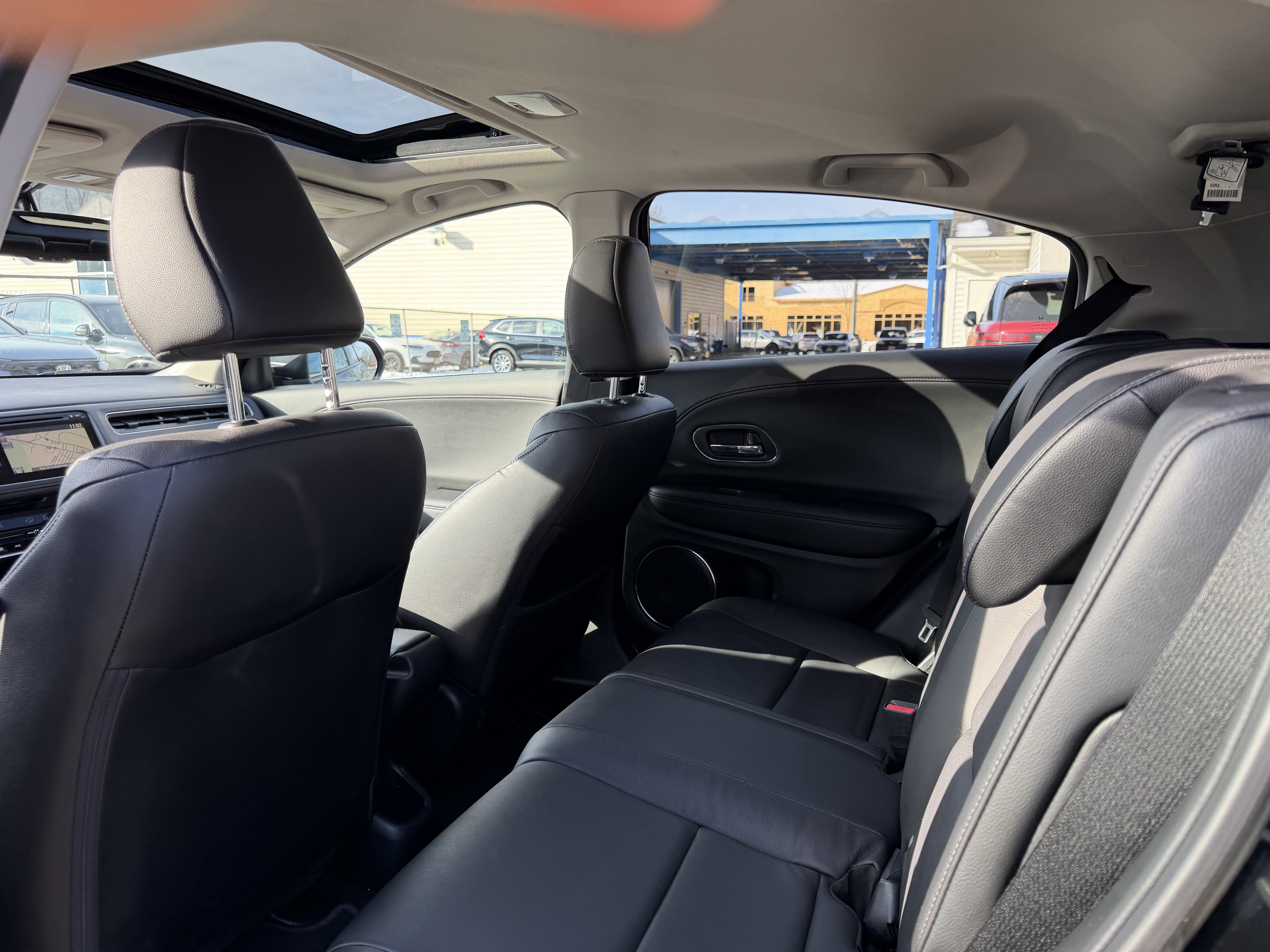 Used 2017 Honda HR-V EX-L image 20