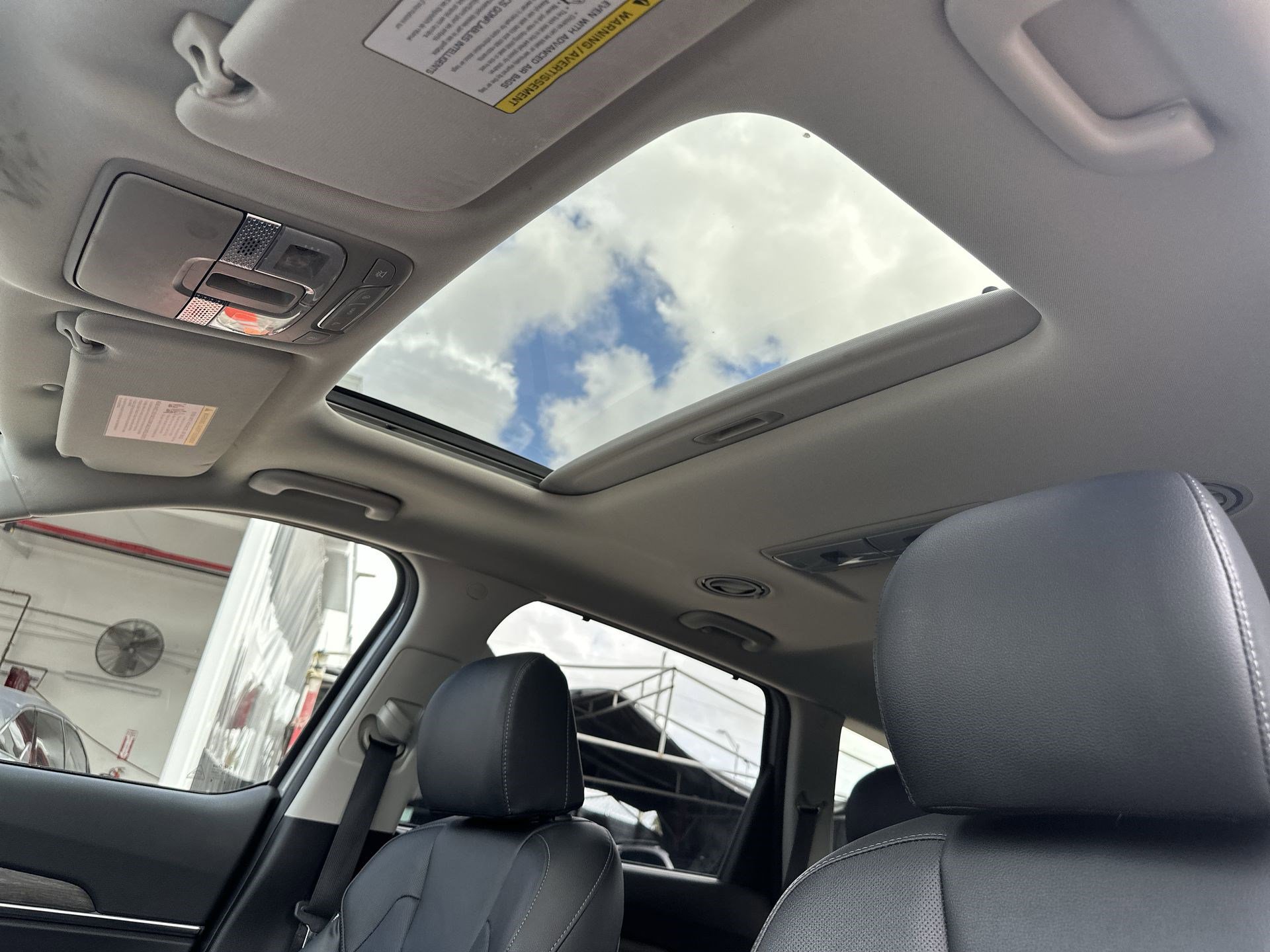 Used 2021 Kia Telluride EX w/ EX Premium Package image 16