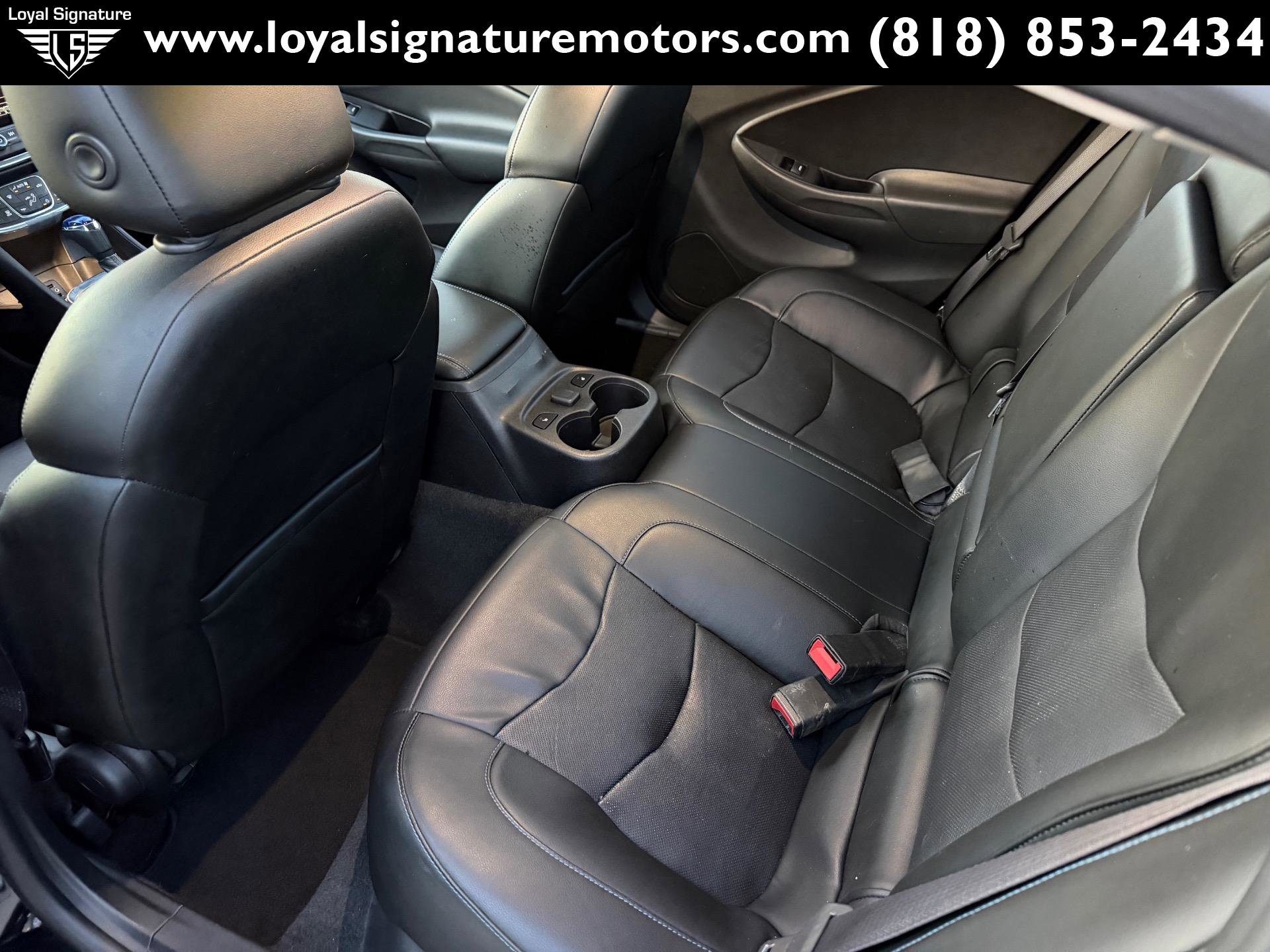 Used 2016 Chevrolet Volt Premier w/ Driver Confidence Package image 13